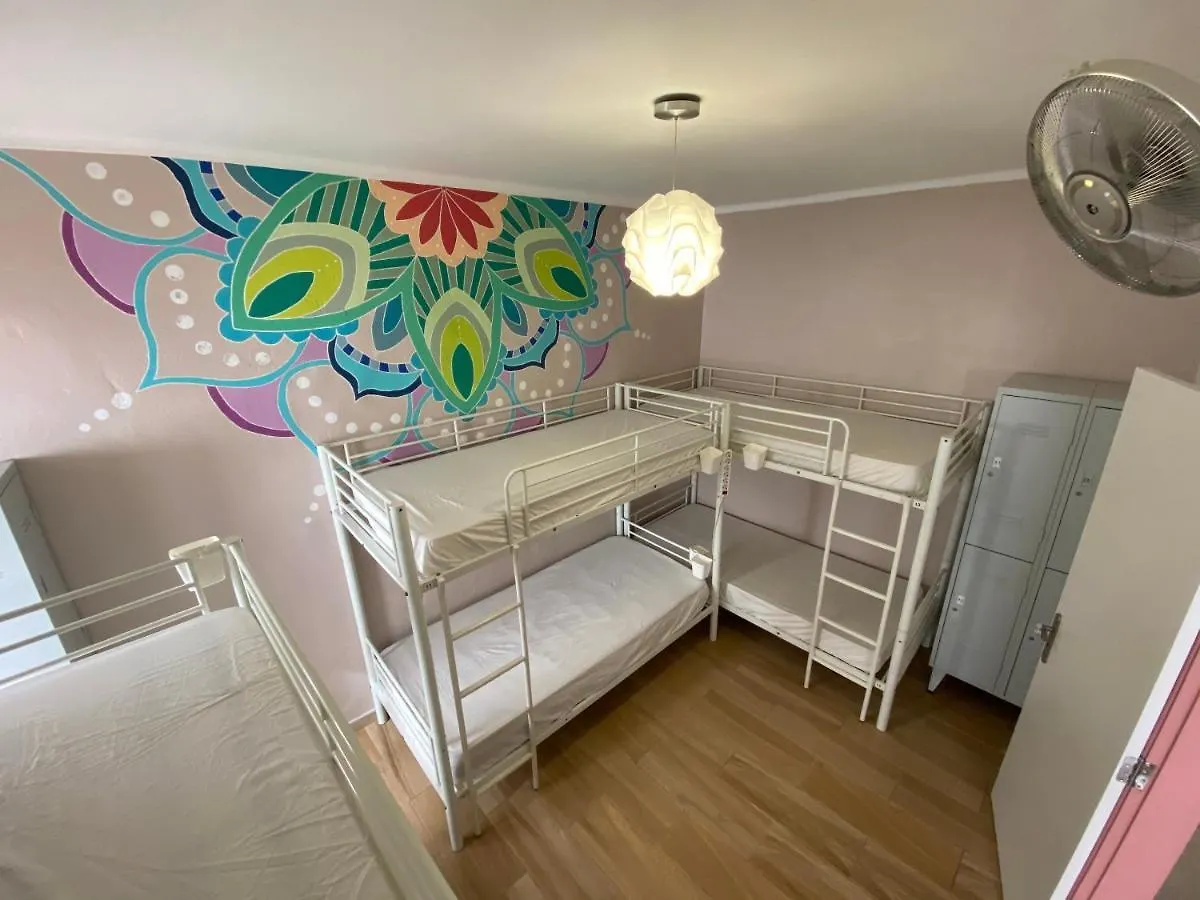 Orange Terrace Hostel Albufeira
