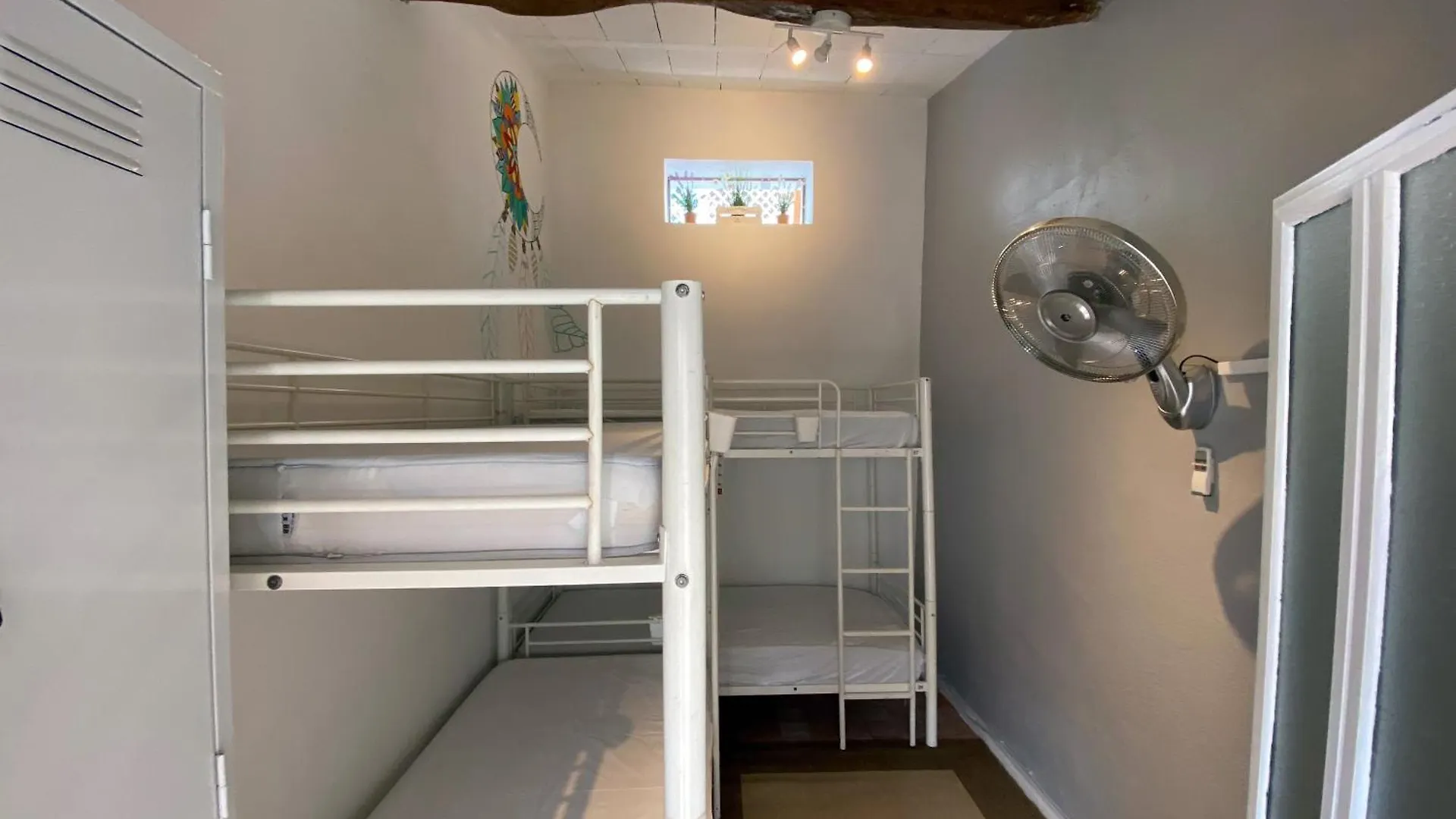 Orange Terrace Hostel Albufeira