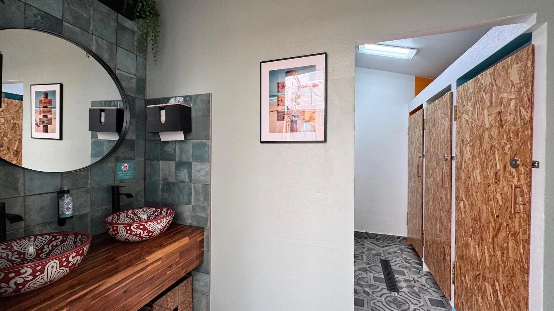 Orange Terrace Hostel Albufeira