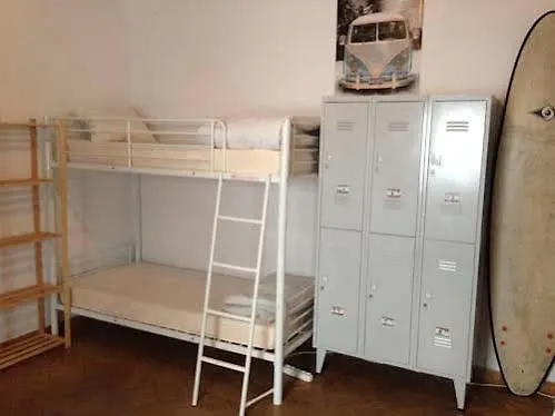 אלבופיירה Orange Terrace Hostel